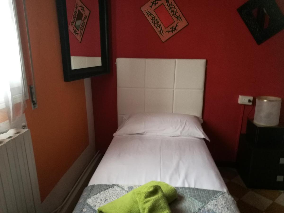 B&B Porta Appia Imola Habitación foto